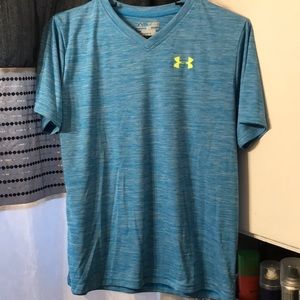 Under ARMOUR youth xl girls nwot
